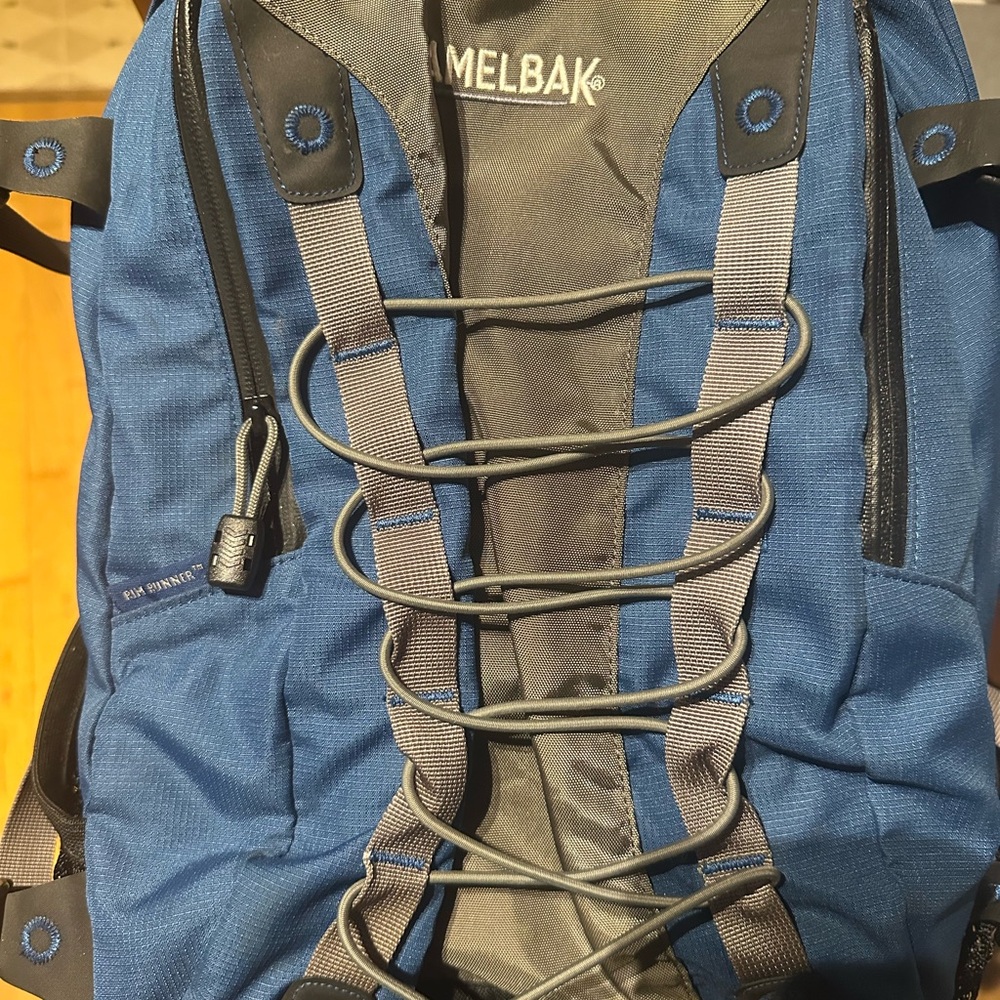 CamelBak Blue and Gray Used RimRunner Backpack - Picture 8 of 8